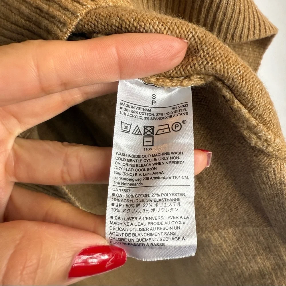 Banana republic turtleneck soft pullover sweater NWT Size: S